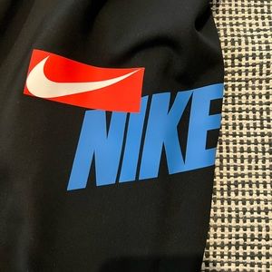 Womens running cropped leggings.